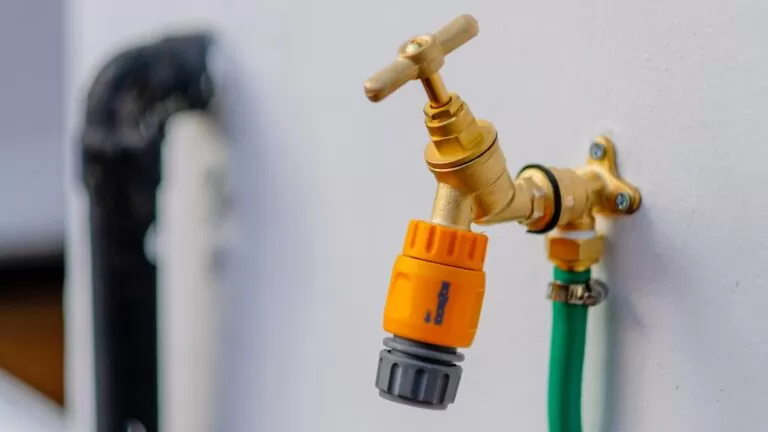 Robinet arrivée eau
