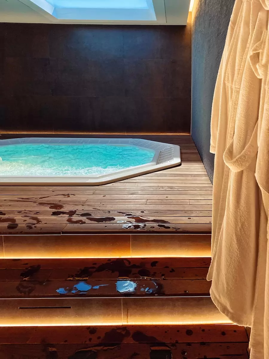 Jacuzzi d'intérieur